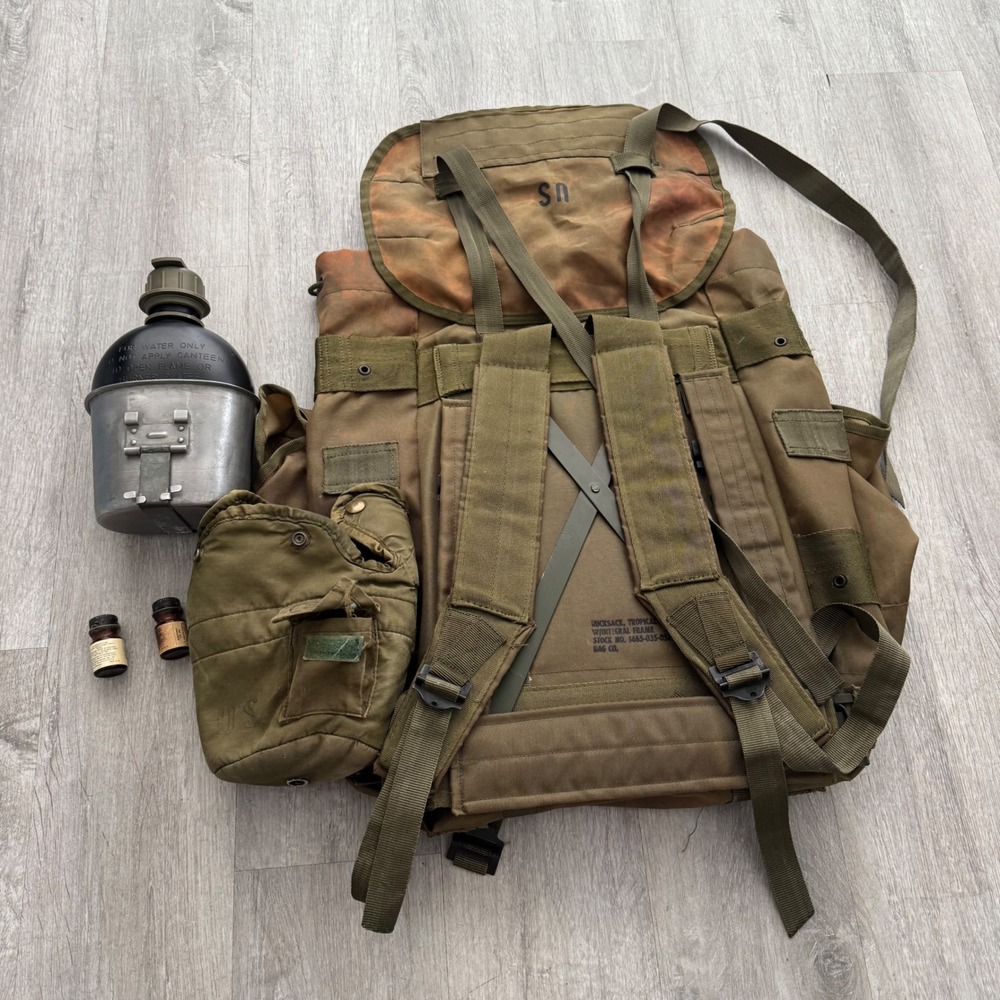 Vintage US Military Tropical Rucksack 8465-935-6673 Canteen & Water Tablets Set